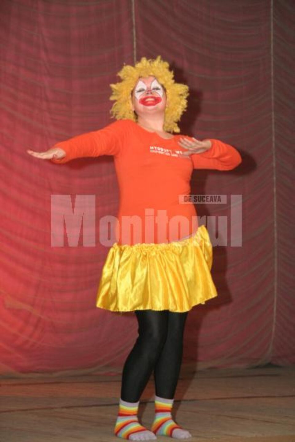 Spectacol: Culoare și mișcare pentru copii, pe scena teatrului