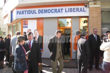 Inaugurare: PD-L, primul partid care inagurează un sediu în cartierul Burdujeni