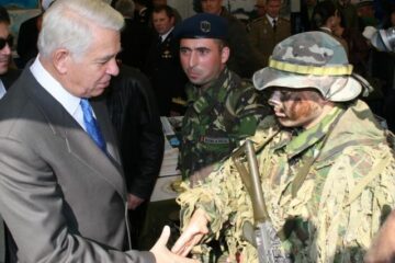 Teodor Meleșcanu: „10-15 la sută din Armată ne pleacă anual din cauza ieșirilor la pensie, dar și al atracției pe care o reprezintă piața muncii". Foto: MAPN