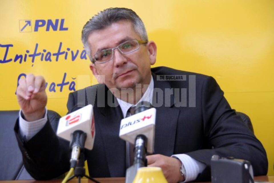 Philip Rozopol va acorda o bursă de studii pentru un copil cu rezultate școlare foarte bune, în memoria lui Traian Popovici Philip Rozopol va acorda o bursă de studii pentru un copil cu rezultate școlare foarte bune, în memoria lui Traian Popovici