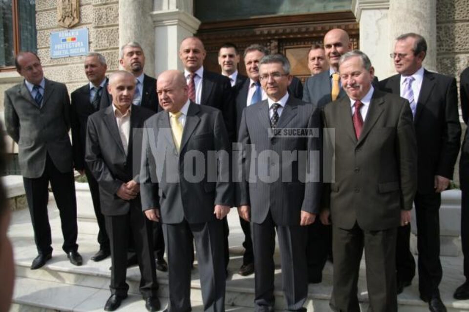 Determinare: Liberalii anunță că „vor lupta” pentru toate mandatele de parlamentar