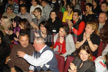 Colegiul „Dimitrie Cantemir”: „Balul bobocilor”, cu mască și fără mască