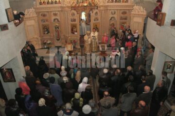 De Sf. Dimitrie: Slujbă arhierească la biserica-monument „In memoriam”