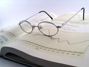 Comisia Națională de Prognoză a revizuit în scădere estimarea privind creșterea economică din 2009, de la 6,5% la 6%