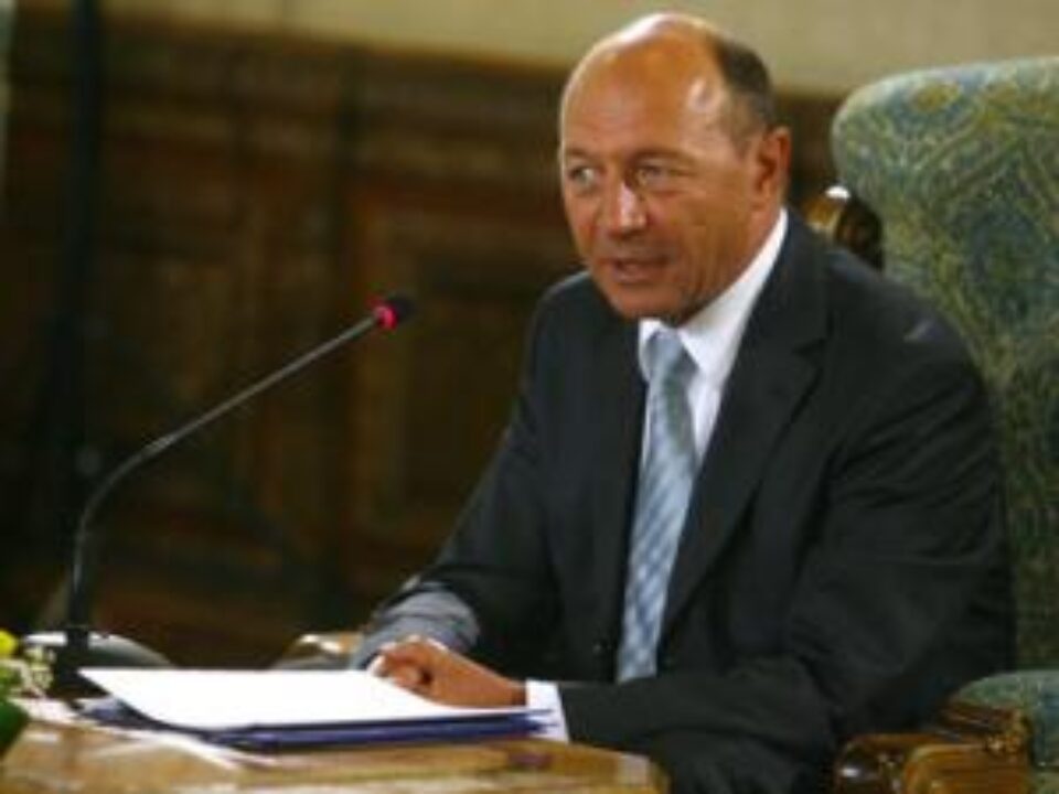 Traian Băsescu: „De acord cu creșterea salariilor, inclusiv în sănătate”. Foto: MEDIAFAX