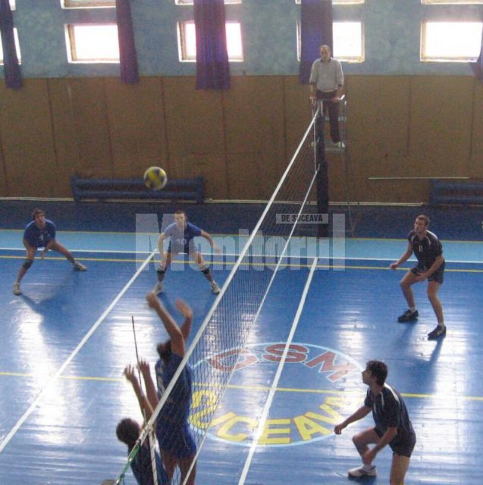 Volei: Victorie muncită pentru suceveni