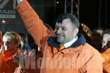 Mega concert Voltaj: Debut de campanie electrizant pentru Ioan Bălan