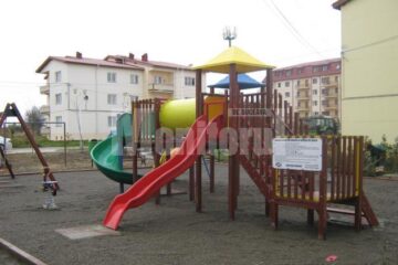 Locul de joacă din cartierul ANL Burdujeni