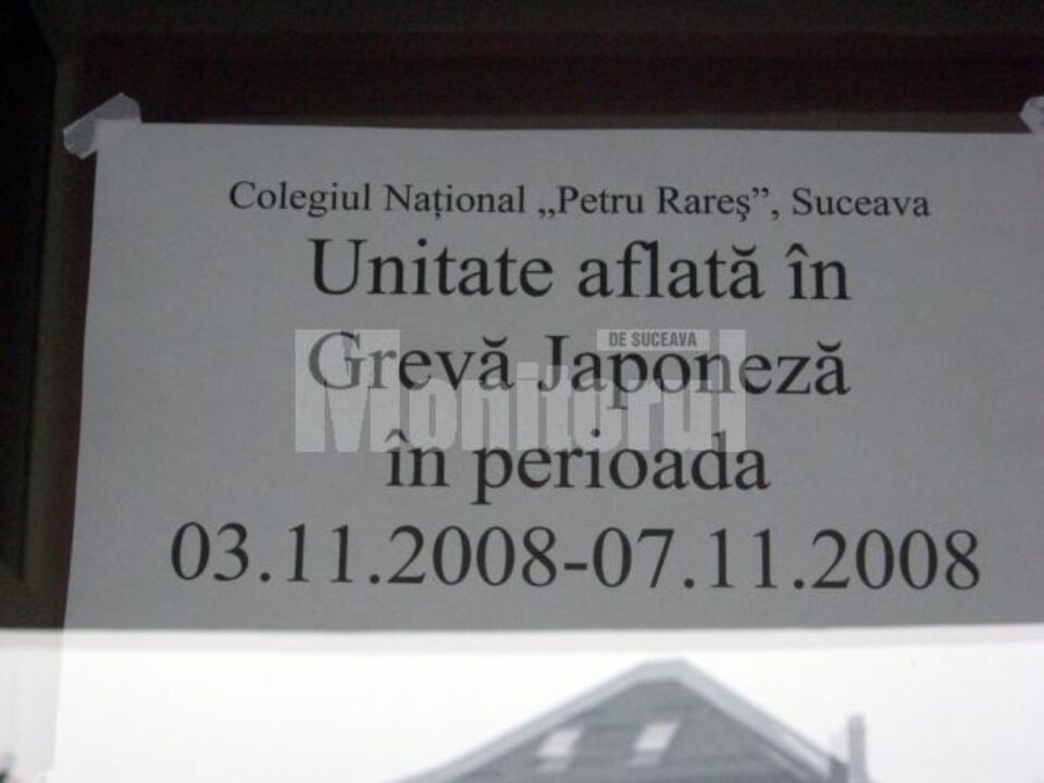 Profesorii din unitățile de învățământ din județ au intrat de ieri în grevă japoneză Profesorii din unitățile de învățământ din județ au intrat de ieri în grevă japoneză