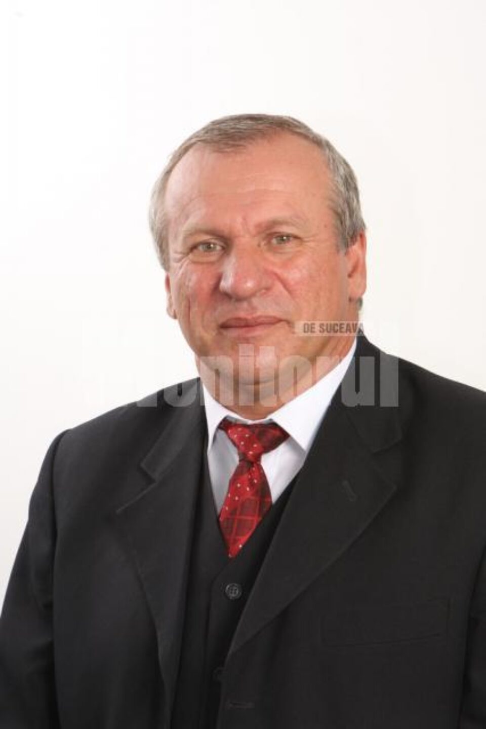 Titi Petrea: „Biroul meu parlamentar va fi întreg Colegiul Vicovu de Sus-Solca, pentru că nu poți reprezenta interesele oamenilor doar de la birou”