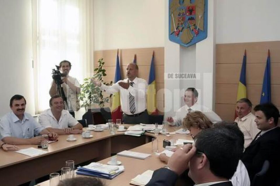 Aurel Olărean: „Consiliul Local trebuie să fie locul în care se iau decizii pentru dezvoltarea municipalității” Aurel Olărean: „Consiliul Local trebuie să fie locul în care se iau decizii pentru dezvoltarea municipalității”