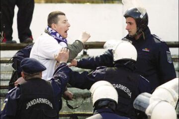 Jandarmii ar putea reveni pe stadioane în cel mai scurt timp