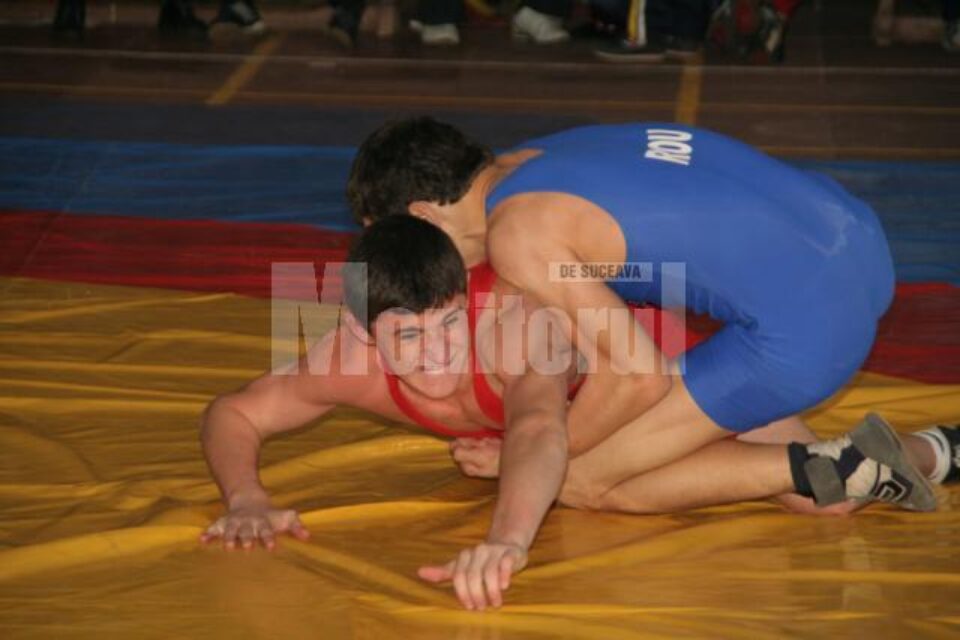 Calificarea luptătorilor suceveni la turneul final, incertă
