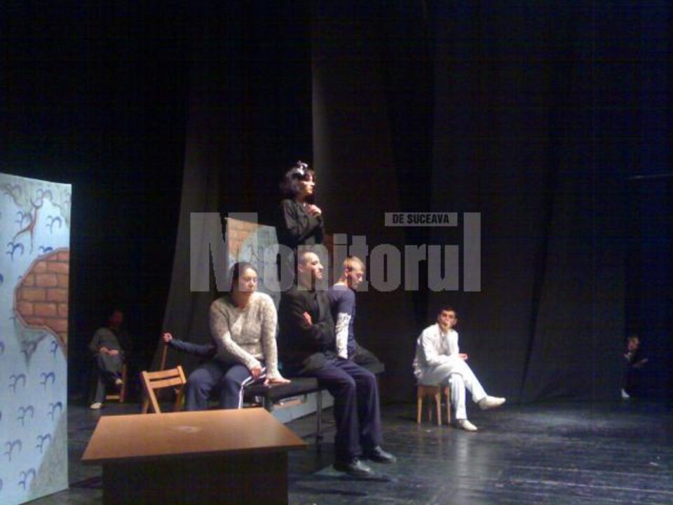 Alina Horeanu rugându-se