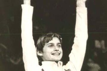 Nadia Comăneci, fetița care acum 30 de ani uimea lumea