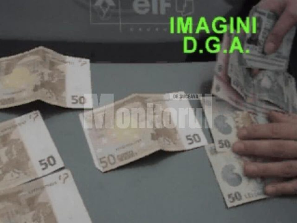 Bani murdari: Flagrantul „șpăgii pentru polițist”, filmat de ofițerii anticorupție