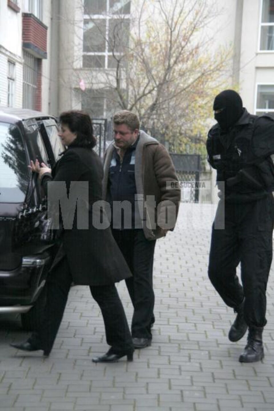 O parte dintre persoanele aflate sub urmărire penală în dosarul traficului de țigări