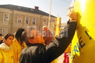 Philip Rozopol: „Îi invit să-mi scrie cererile lor pe aceste coloane, iar eu voi încerca să le răspund la cât mai mulți”