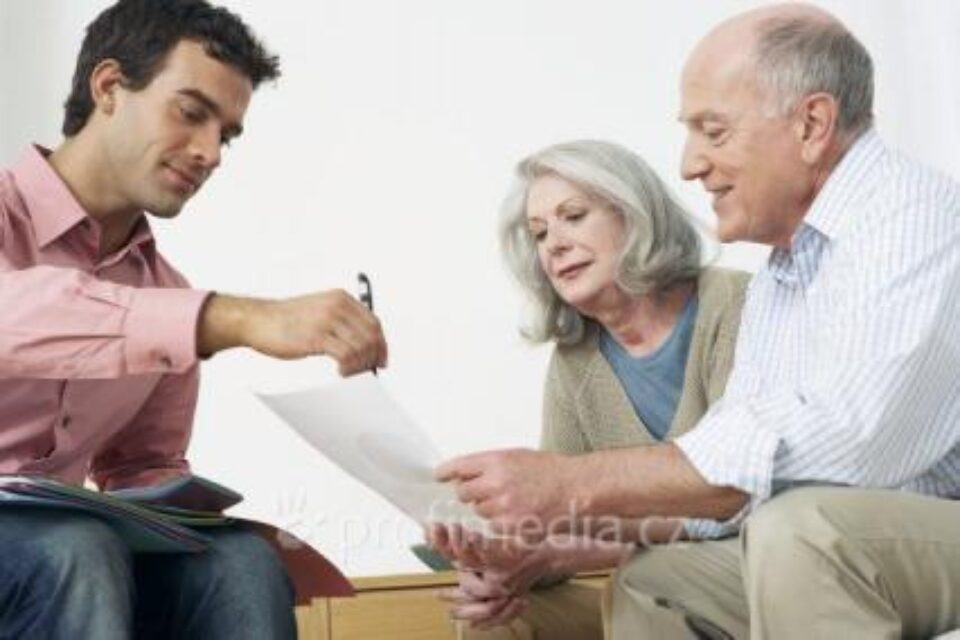 Starea de sănătate a persoanelor în vârstă înregistrează diferențe foarte mari în rândul țărilor europene. Foto: Profimedia