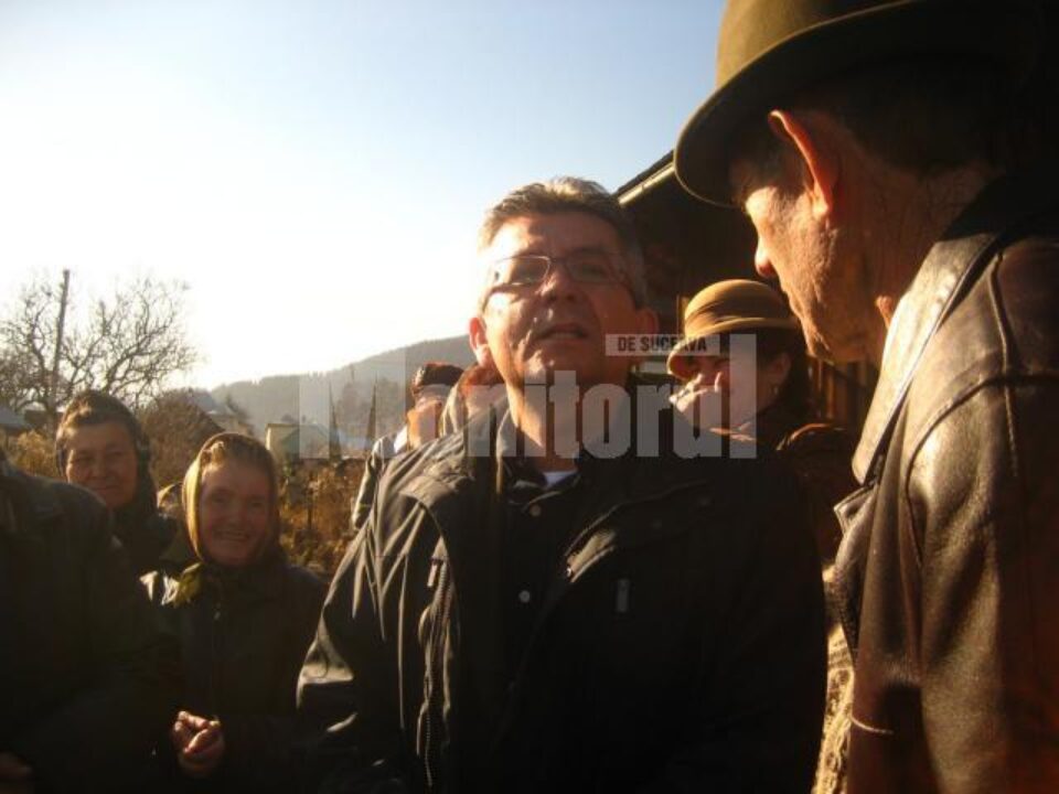 Philip Rozopol s-a întâlnit cu locuitorii din Vama Philip Rozopol s-a întâlnit cu locuitorii din Vama