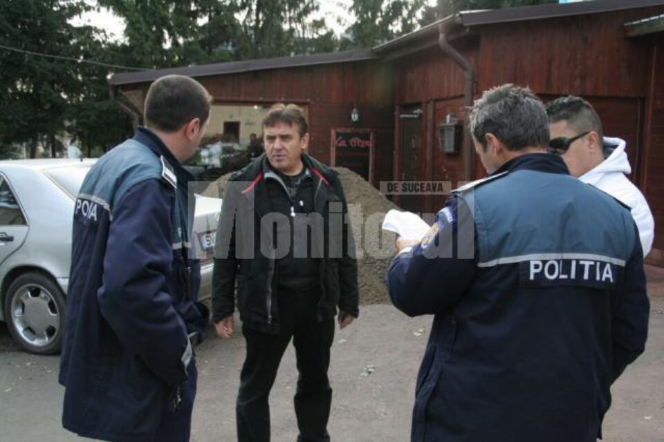 Protestul cu balast a plecat de la faptul că Hreniuc vrea să-l evacueze pe Viorel Aelenei din acest spațiu