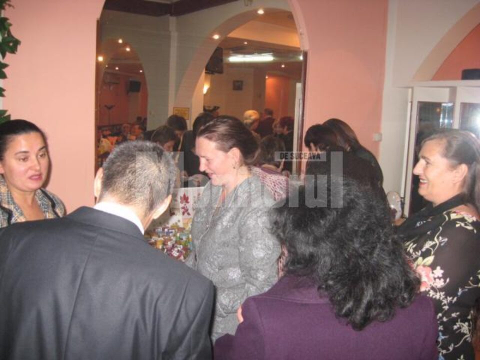 Balul de caritate „Întinde o mână copiilor cu nevoi speciale” Balul de caritate „Întinde o mână copiilor cu nevoi speciale”