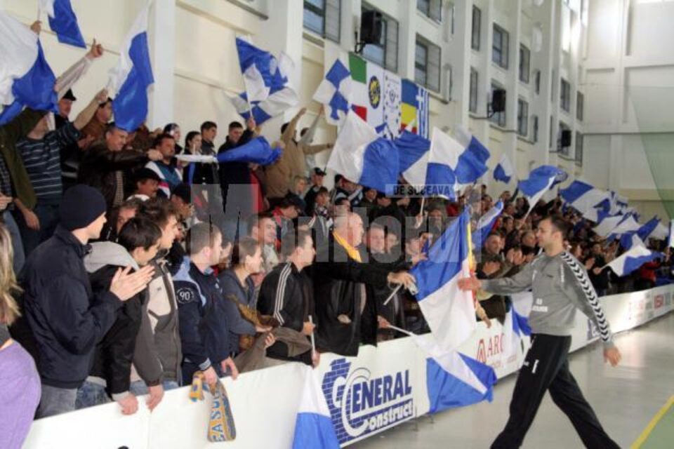 Galeria Sucevei a încurajat echipa Universității și a împins-o spre victorie