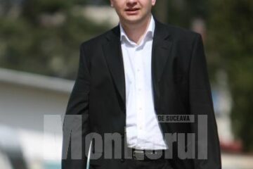 Ovidiu Donțu: „Este evident că aceste măsuri nu vor scoate România din criză, dar vor fi un semnal firesc de solidaritate a parlamentarilor cu oamenii obișnuiți”