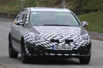 Opel Astra 2009 Foto-Spion