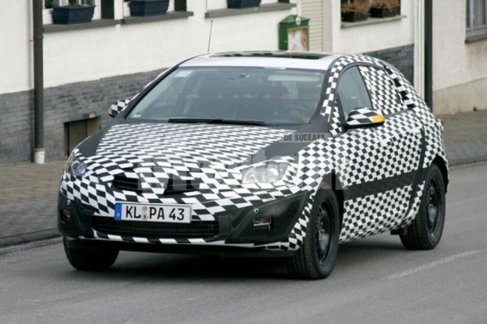 Opel Astra 2009 Foto-Spion