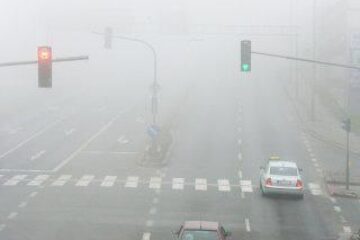 Taxa de poluare va depăși valoarea de achiziție, în cazul mașinilor vechi Foto: Profimedia