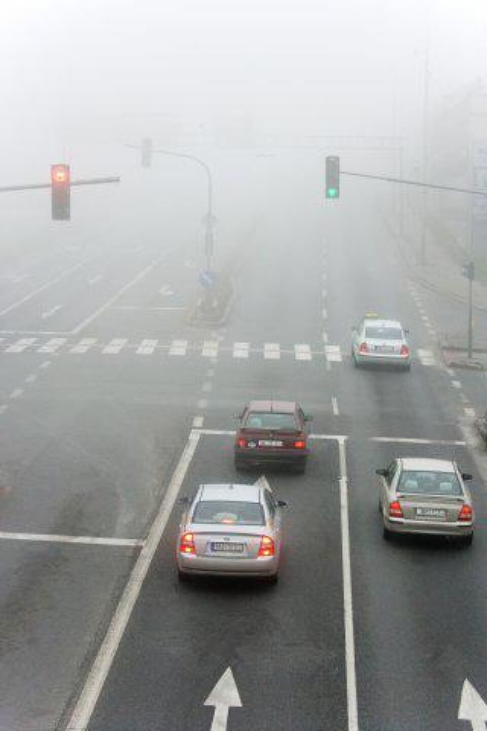 Taxa de poluare va depăși valoarea de achiziție, în cazul mașinilor vechi Foto: Profimedia
