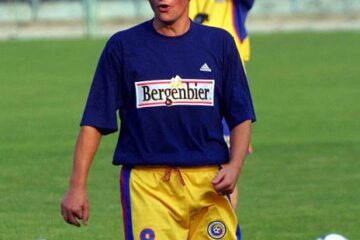 Dorinel Munteanu ar putea fi surpriza Stelei în retur