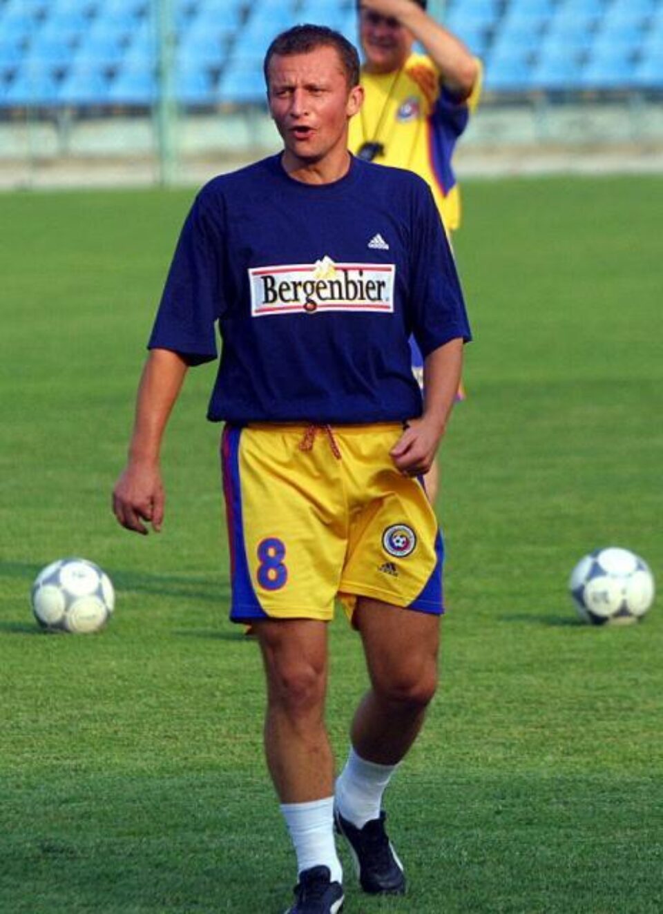 Dorinel Munteanu ar putea fi surpriza Stelei în retur Dorinel Munteanu ar putea fi surpriza Stelei în retur