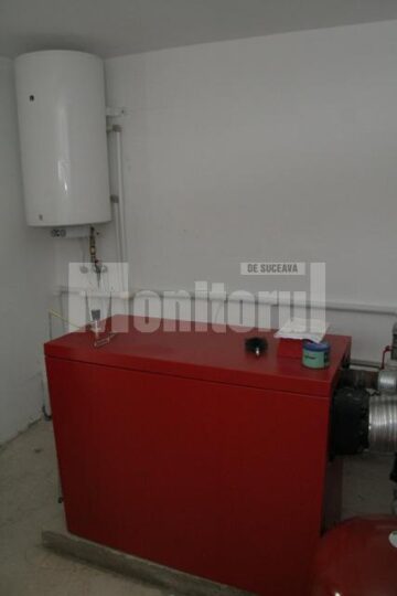 Greu de înțeles: O școală de sute de mii de euro stă închisă pentru că nu are fochist