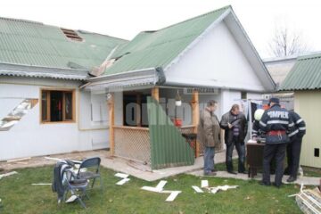 Accident: Răniți după o explozie în casă, din cauza acumulărilor de gaze