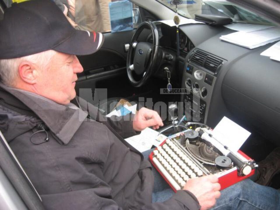 Romeo Hostiuc: „S-a vândut un Golf din 1995, cu 2000 de euro. Nu se mișcă nimic”