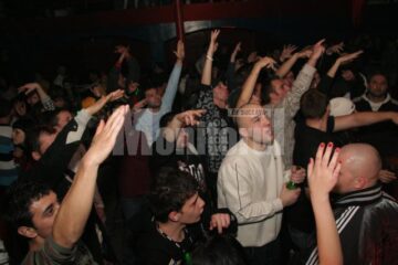 Regal hip-hop: Concert incendiar Paraziții, la Salcea