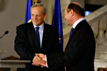 Theodor Stolojan a fost desemnat, ieri, drept candidat la funcția de prim-ministru de către președintele Traian Băsescu. Foto: MEDIAFAX
