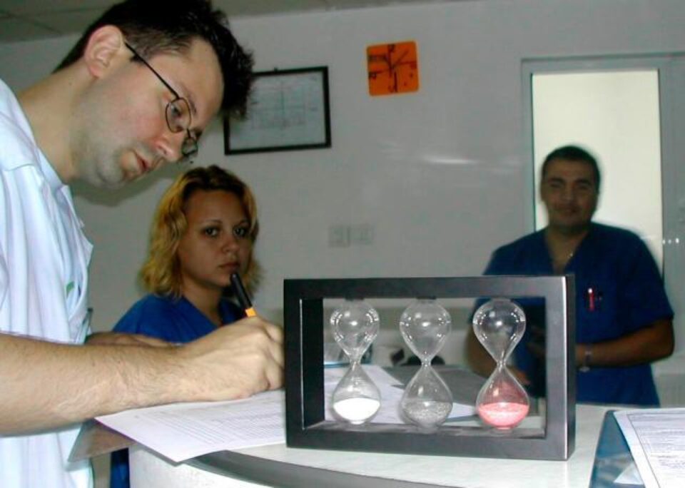 Mai mulți medici au fost depistați cu diverse nereguli. Foto: MEDIAFAX