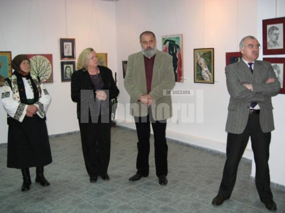 Vernisajul expoziției „Linie și culoare”