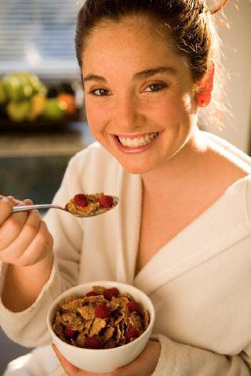 Un bol cu cereale, cea mai sănătoasă modalitate pentru a începe o nouă zi. Foto: CORBIS