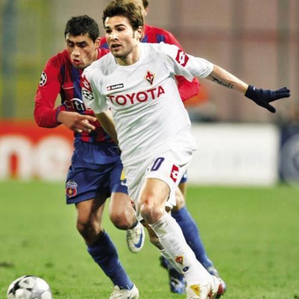 Mutu și Fiorentina au învins la București fără prea mari eforturi