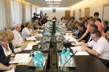 Consiliul județean a aprobat cu unanimitate de voturi, ieri, în ședință extraordinară, rectificarea bugetului propriu al județului
