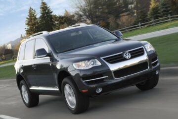 O astfel de mașină i-a luat mințile bărbatului din Fălticeni