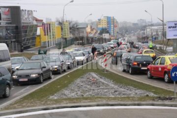 Sute de mașini vor mărșălui pe străzile Sucevei