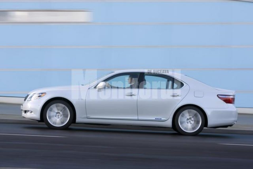 Lexus LS 600h 2008