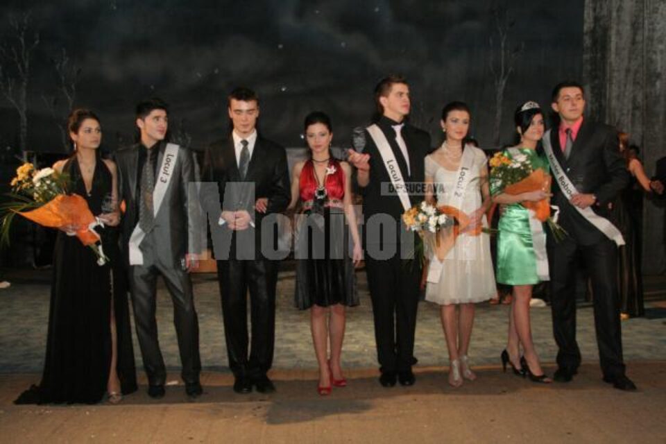 Câștigătorii concursului Miss și Mister 2008 al Universității Ștefan cel Mare