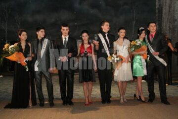 Câștigătorii concursului Miss și Mister 2008 al Universității Ștefan cel Mare