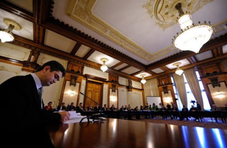 Theodor Paleologu, nominalizat pentru funcția de ministru al Culturii, Cultelor si Patrimoniului Național, este audiat de comisiile parlamentare de specialitate, la Palatul Parlamentului. RAZVAN CHIRITA / MEDIFAX